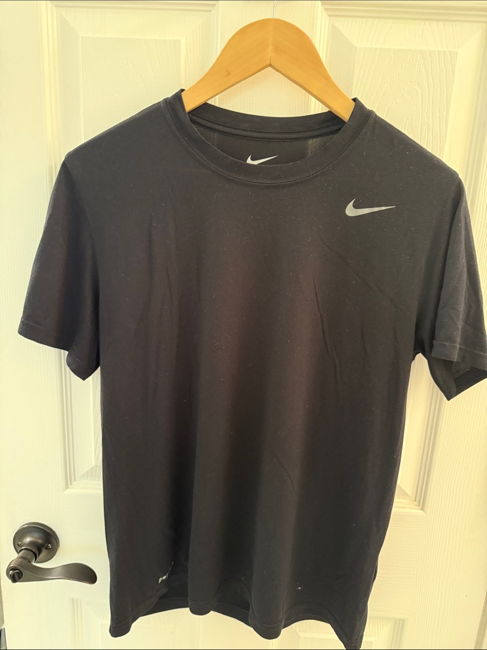 Nike Black Short Sleeve Tee with Silver Swoosh Logo